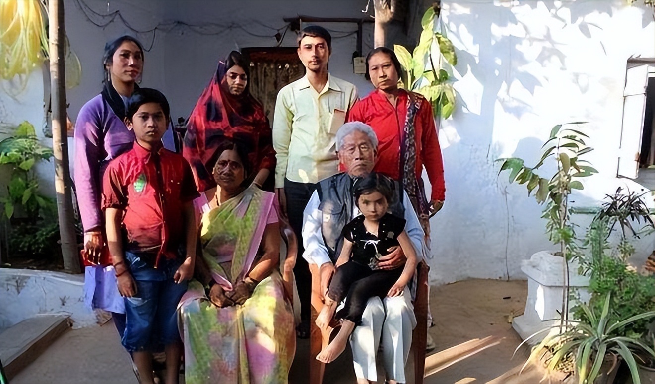 王琪老兵去印度接家人回国定居,滞留印度54年的老兵王琪重返国土