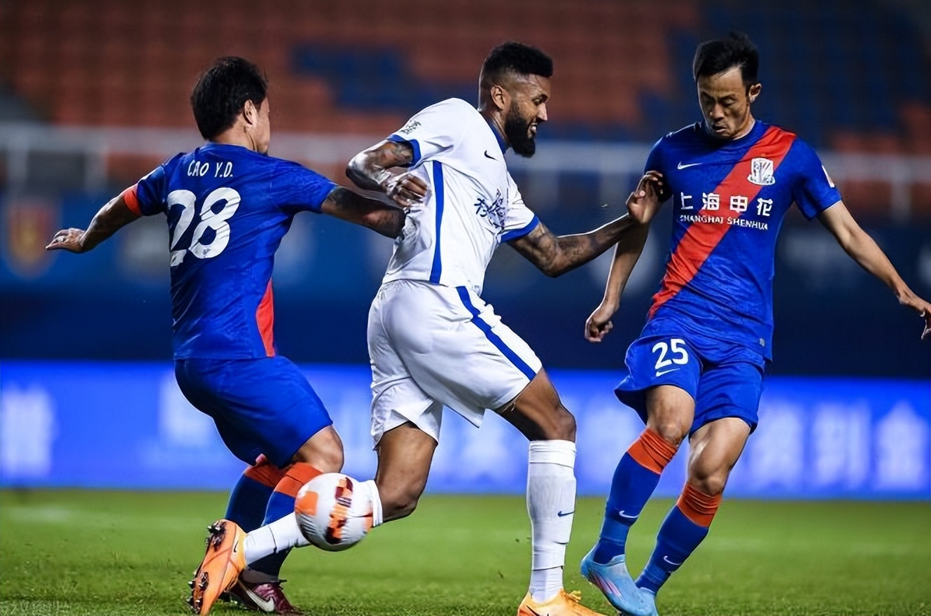 德转曾诚租借加盟上海申花,申花曾诚最近的消息