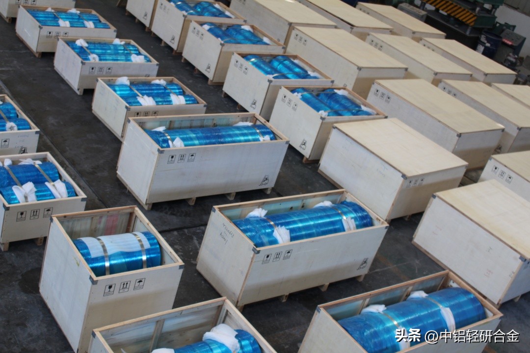 汽车轻量化镁合金,轻量化助推铝发展