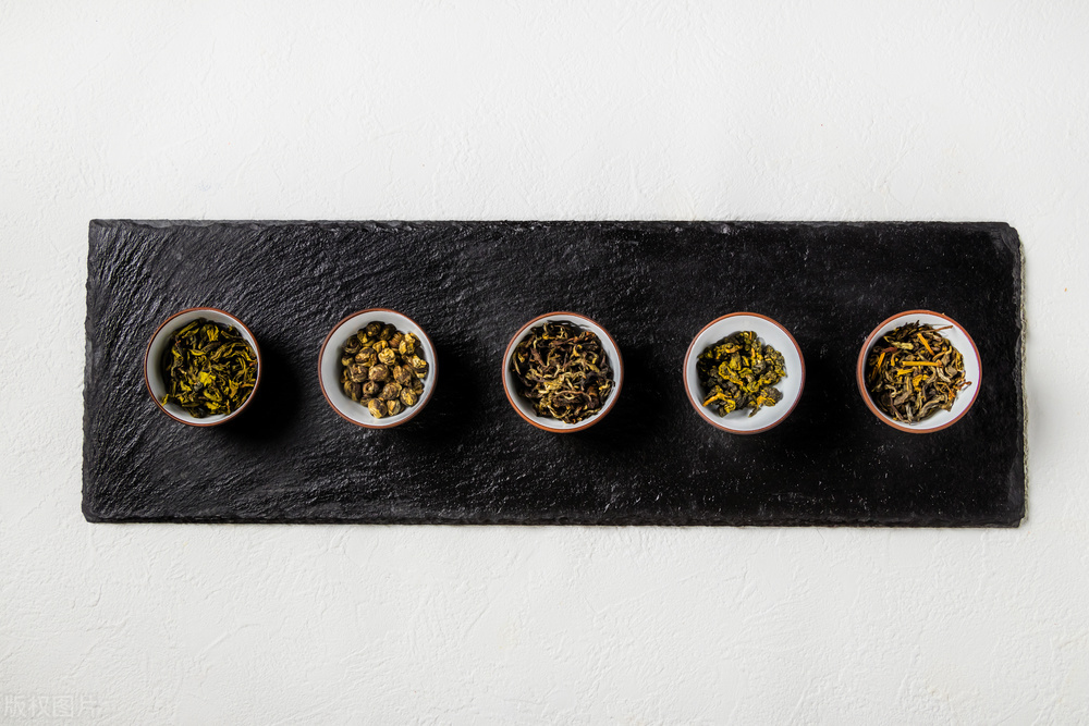 绿茶是指茶叶颜色是绿色的吗,为什么绿茶和绿茶的颜色不一样