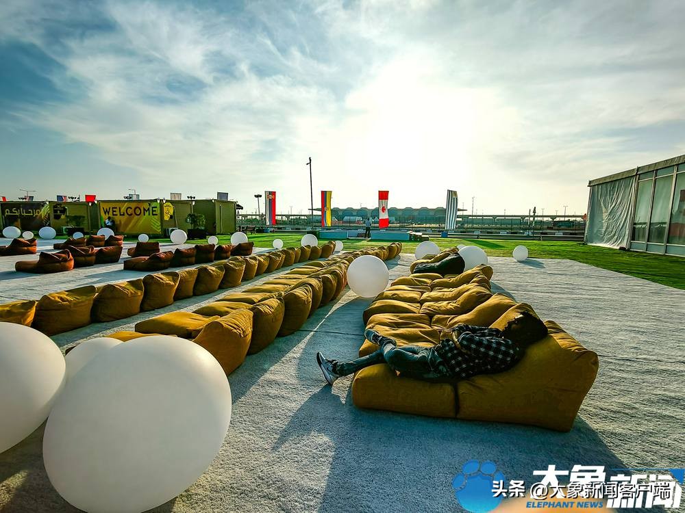 卡车来了的视频,卡车来了