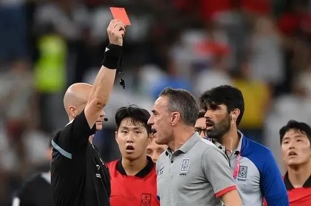 韩国主帅被红牌罚下会罚款吗,韩国足球十大暴力红牌