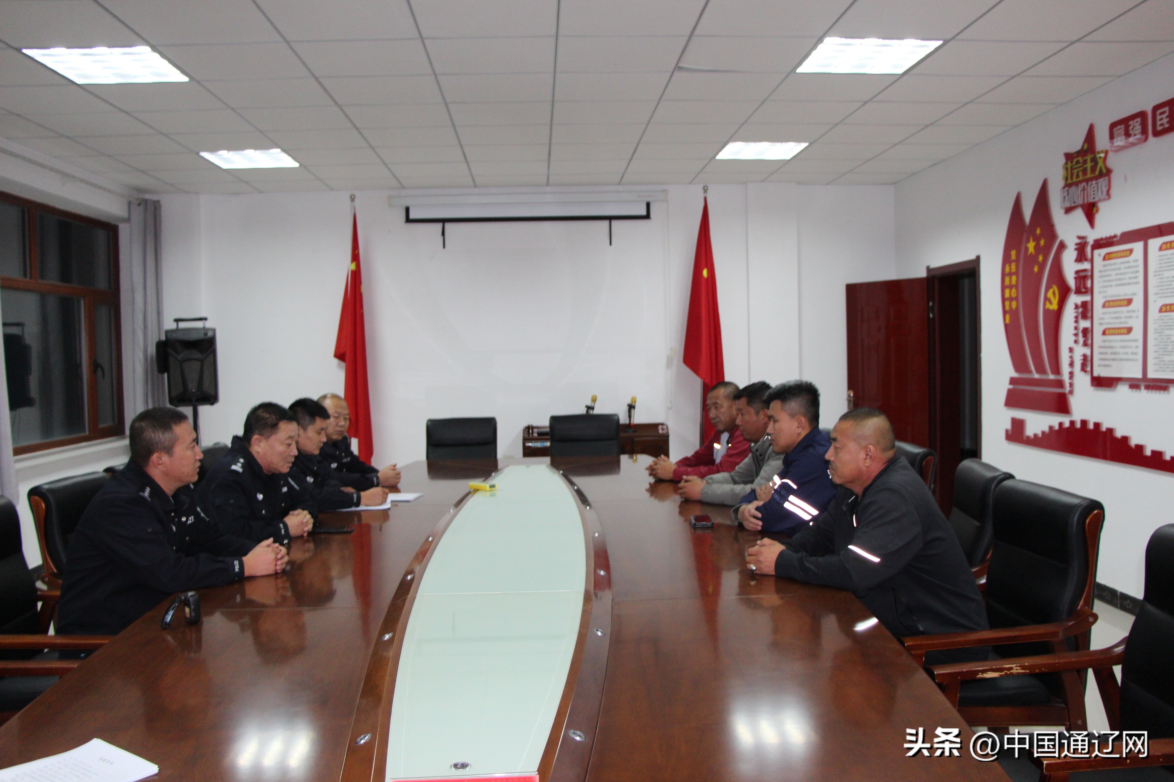 为257名农民工追回工资240余万元,42名农民工追回欠薪81万元