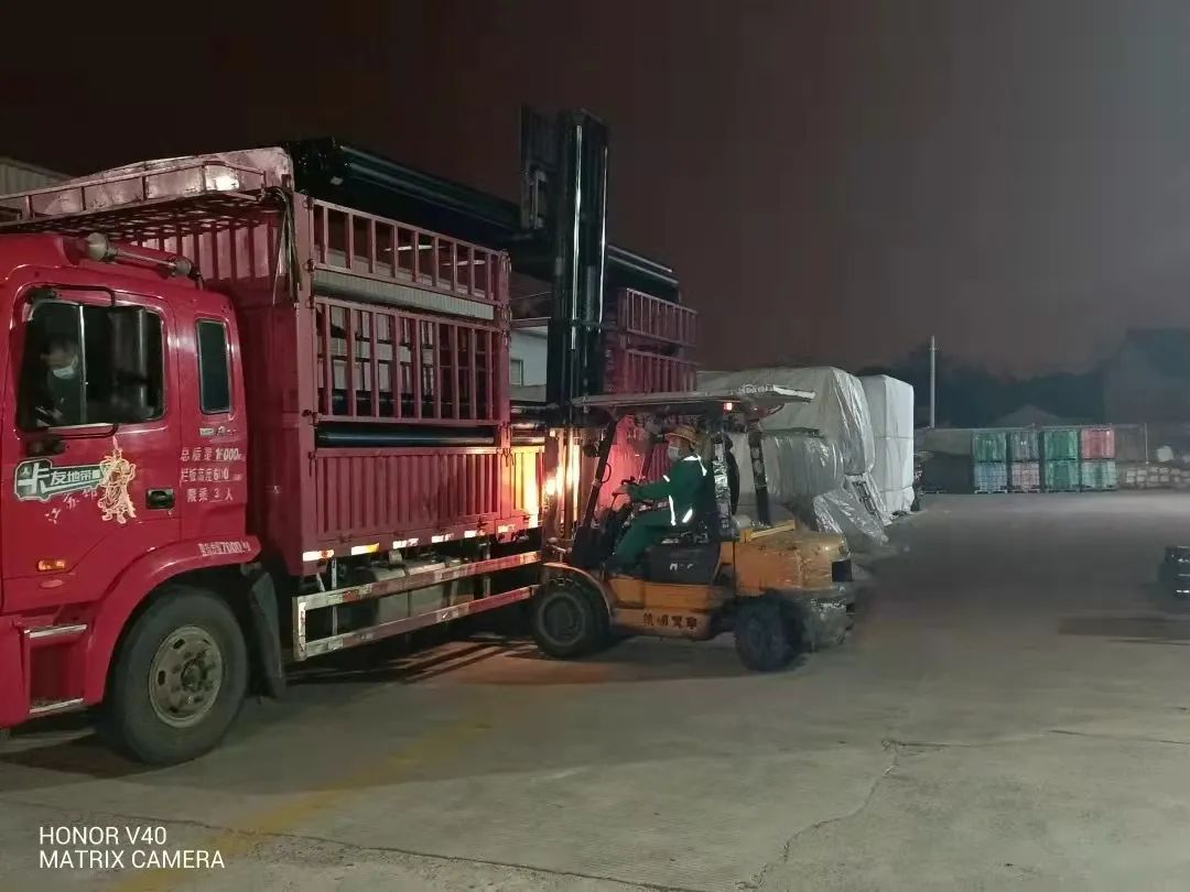 同心协力助力抗疫,坚守抗疫一线参与抗疫工作