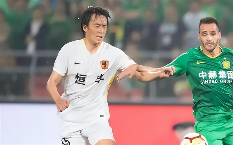 前国足后卫杜威近况如何,球员杜威近况