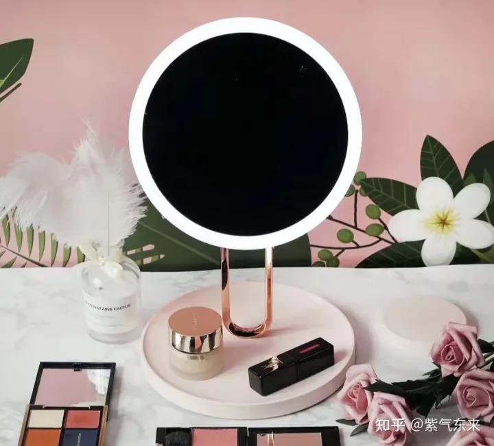 520送女朋友什么礼物高级又便宜,送女朋友可以随身携带的礼物推荐