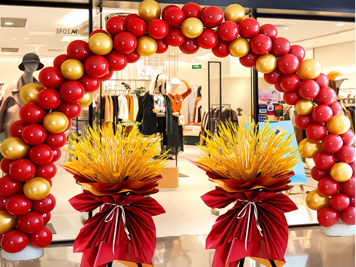 服装店开业怎么视觉吸引人,儿童服装店开业做什么活动吸引人