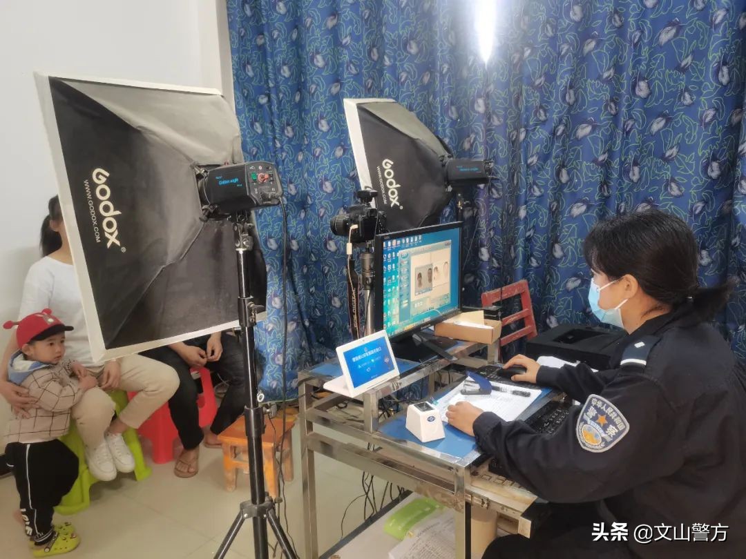 五一平安不打烊节日我在岗,五一在岗用我们的青春守护平安