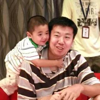 男篮三大中锋的爱情：姚明娶初恋，王治郅二婚，巴特尔娶二婚妻子