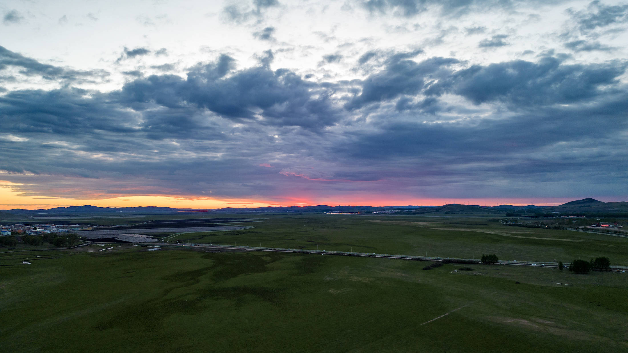 丰宁坝上草原的夏天,丰宁坝上草原夏天景色