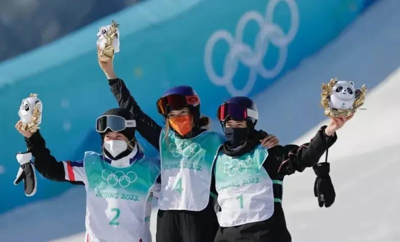 谷爱凌代言品牌猛涨,谷爱凌代言商祝贺