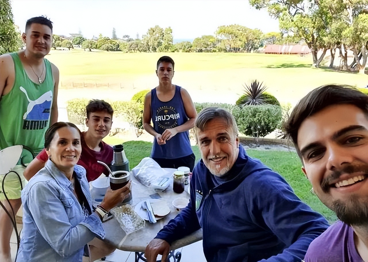 战神巴蒂退役赛,战神巴蒂老了有多帅