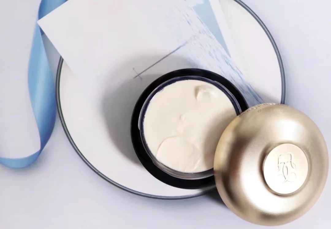 秋冬30岁用什么面霜比较好,过了三十岁女人该用什么护肤品