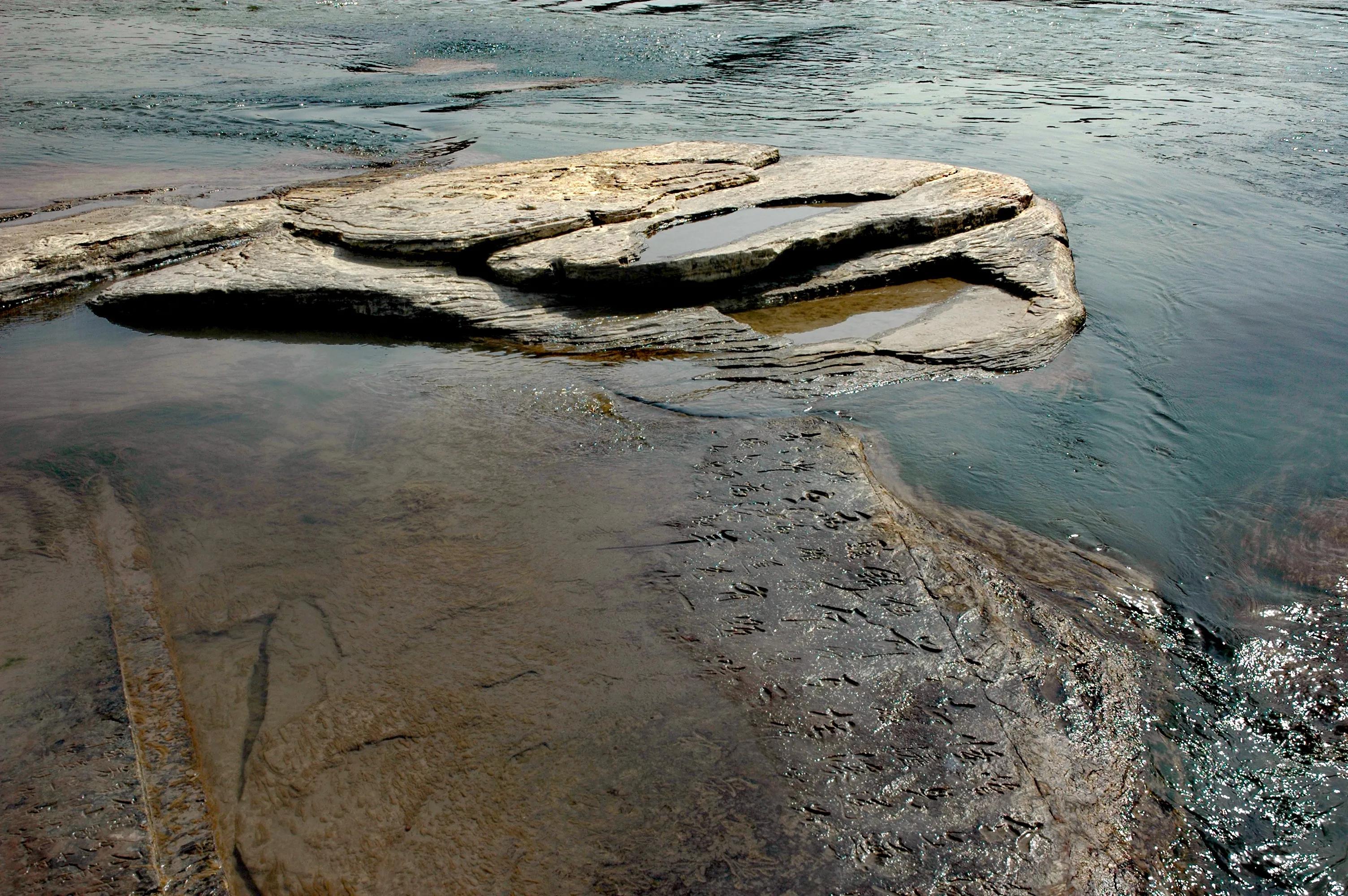 江津艾坪山公园,天河区爱情山