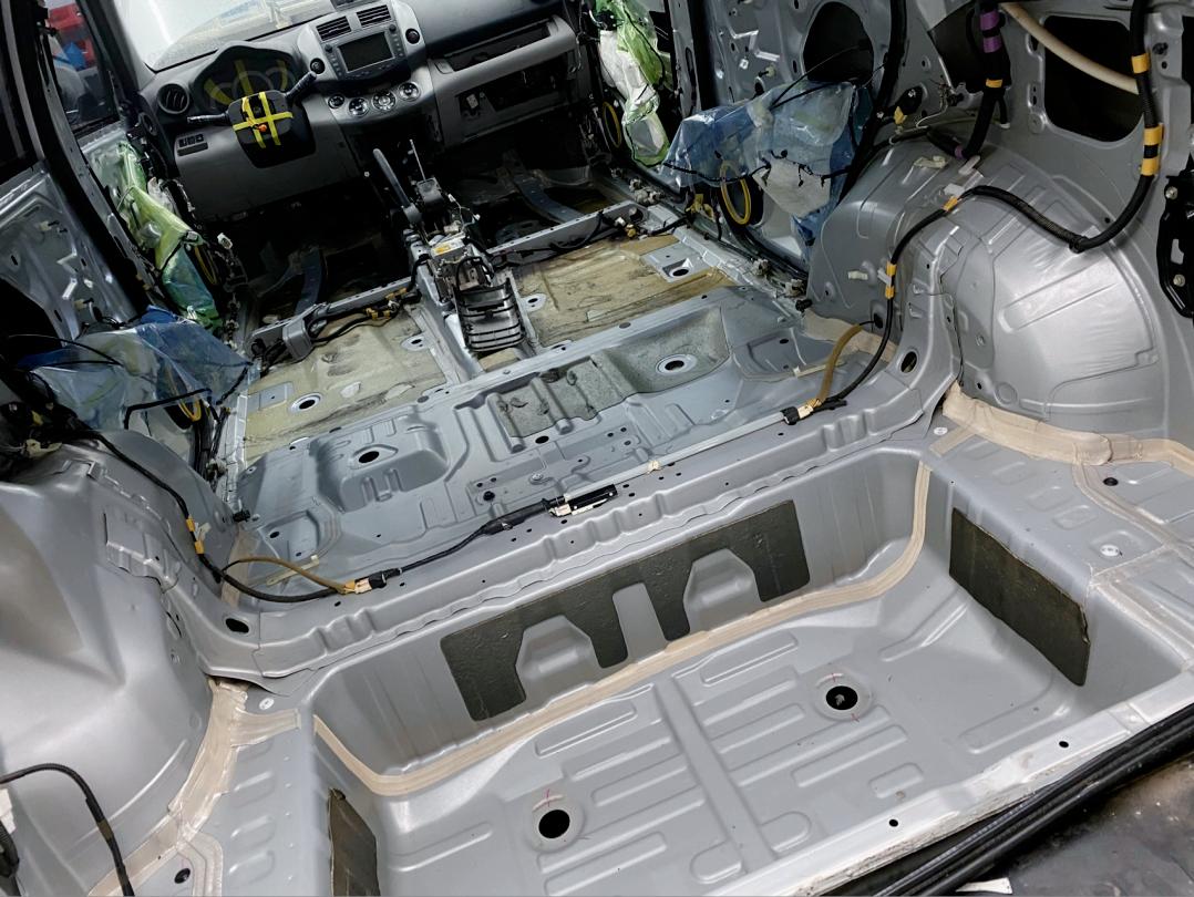 rav4旧款车怎么样,老款rav4翻修