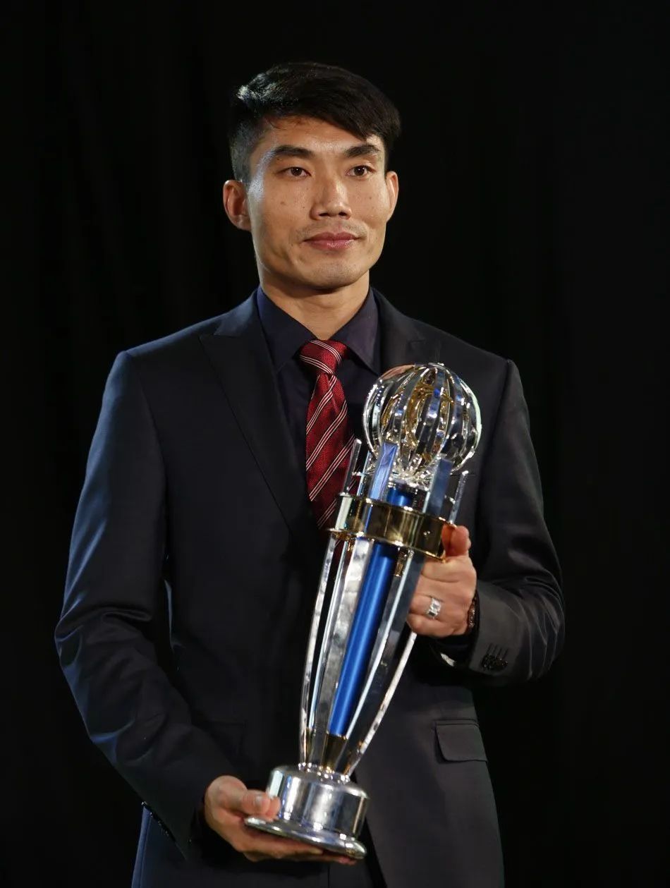 郑智退役了没有,郑智退役了吗