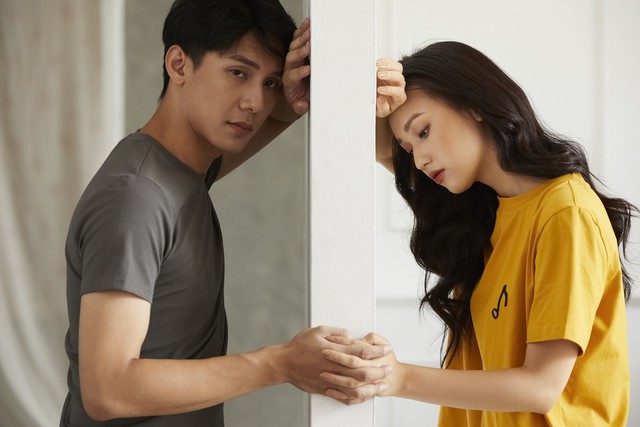 情感故事:出差住在朋友家里，却和朋友的小姨子发生了一段情