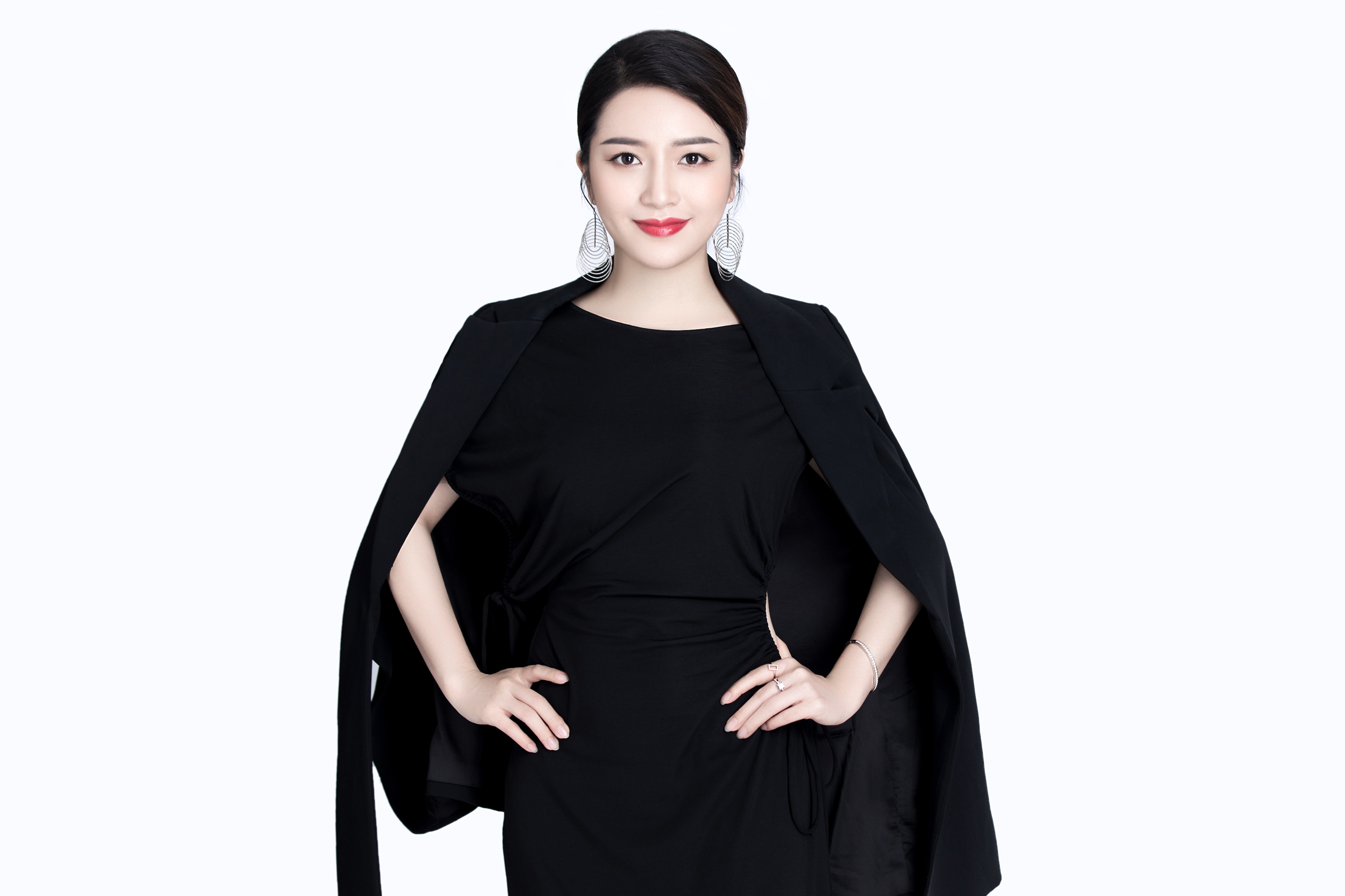 中国美业纹绣名师录——吴少劲老师