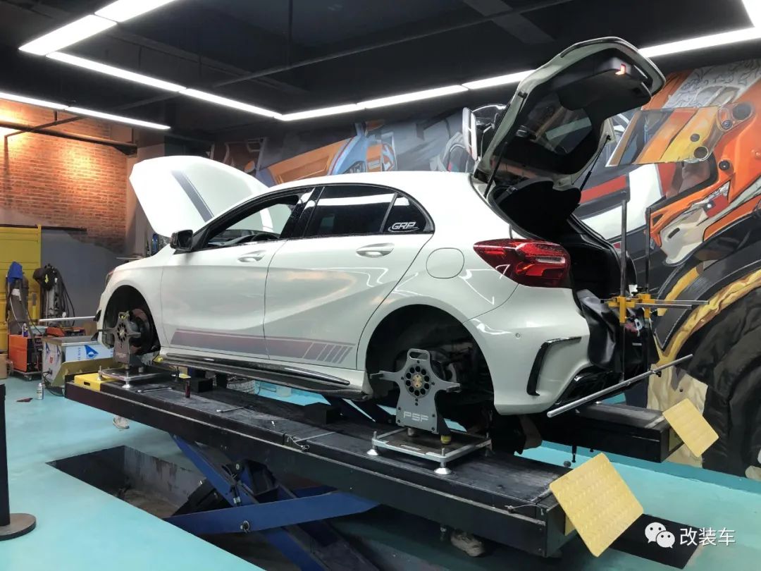 奔驰a200改装电动座椅多少钱,奔驰a200改a45