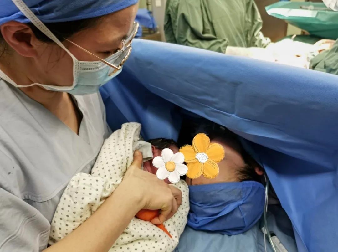 被车碾压的女孩救活了么,被大货车碾过的人