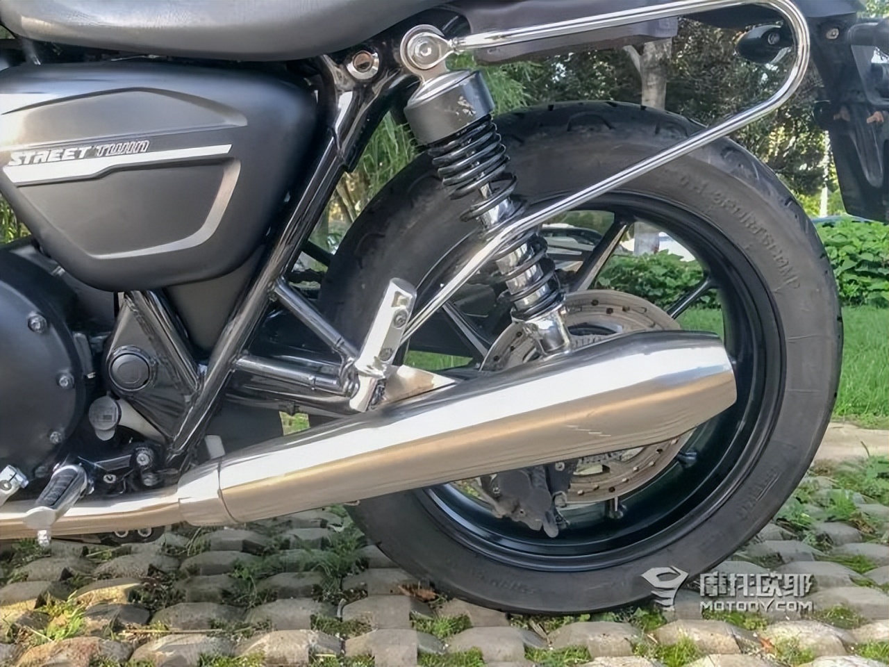 高金gk1200为什么没有凯旋的声浪,高金gk1200对比凯旋1200xe