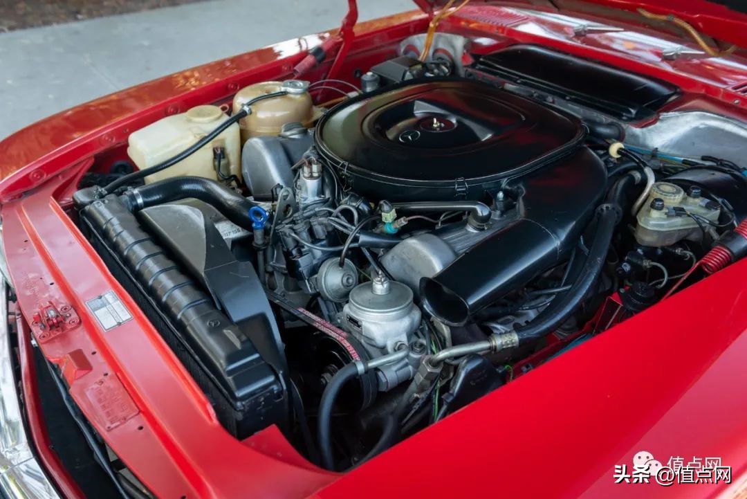 马拉多纳穿过的球鞋拍卖价格,马拉多纳的保时捷