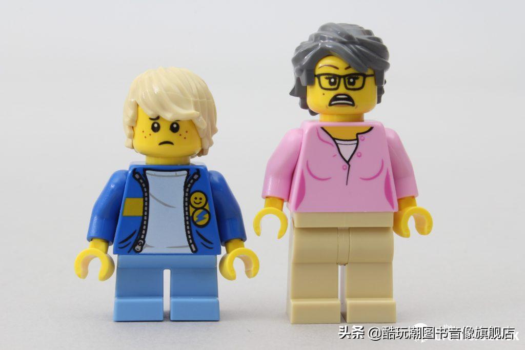 乐高翻滚过山车开箱并拼装,乐高过山车10303开箱