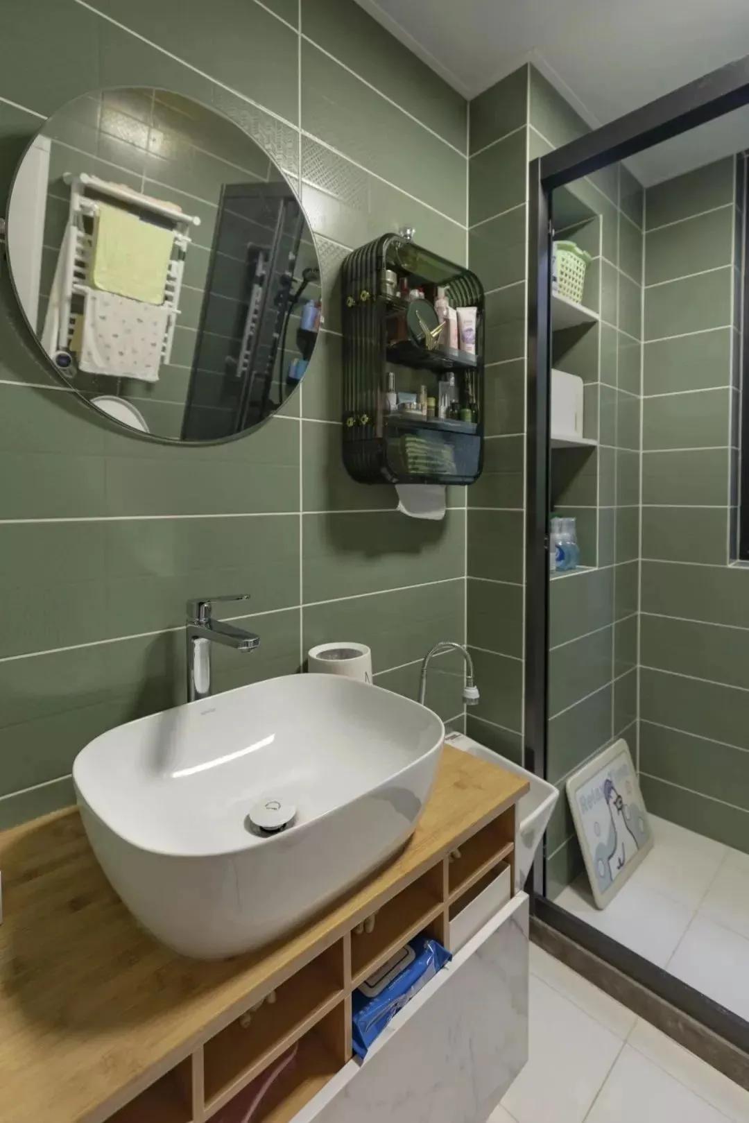 小户型卫生间收纳方法及效果图,卫生间400x800角落壁龛最佳尺寸