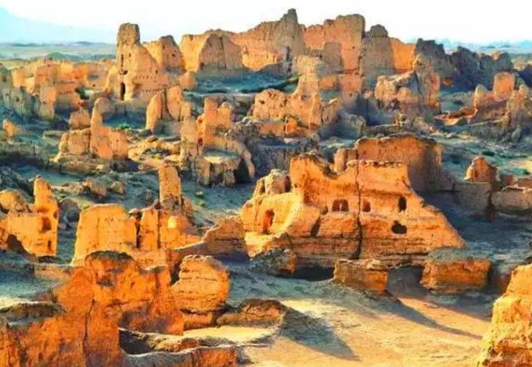 繁华的楼兰古国，为啥说没就没了，楼兰人最后去哪儿了？