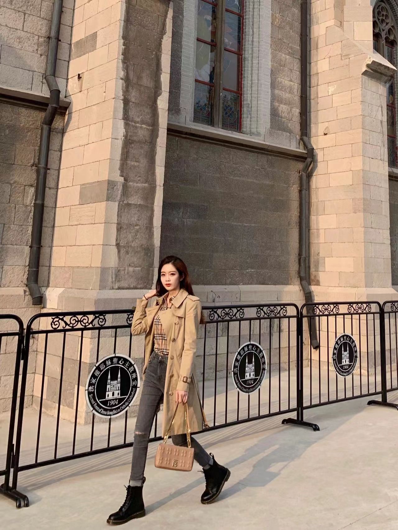 初春OOTD🧸今日份Burberry女孩🏻