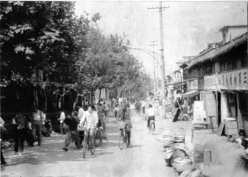 去世7年，留下了宜兴半个多世纪的“光影”