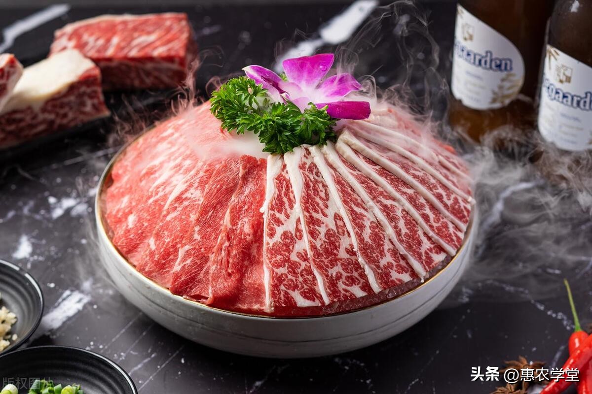 牛肉价格持续下跌，目前牛肉价格多少钱一斤？后期行情走势如何？