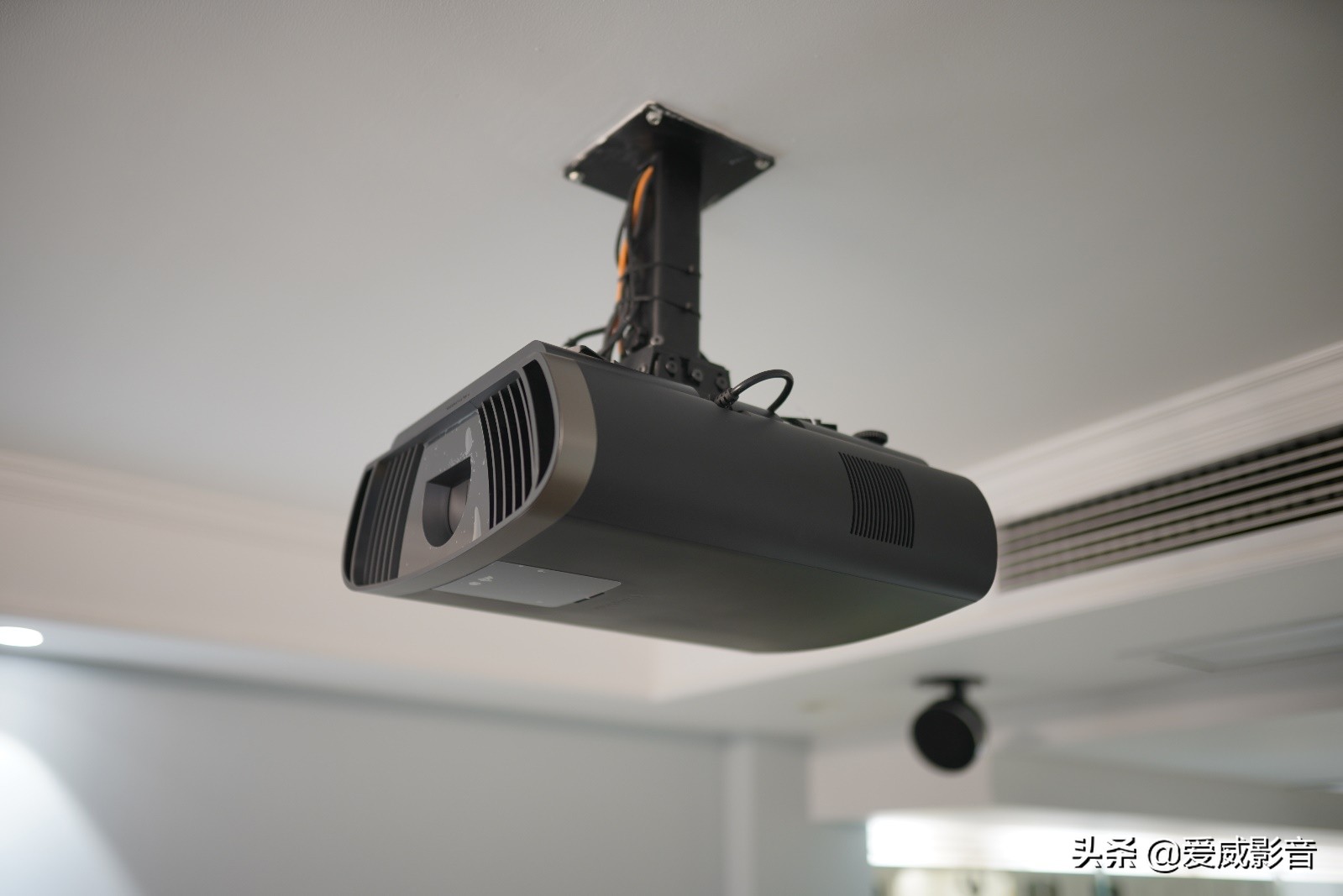 2022爱威家访第二集，IT高管如何选家庭影院