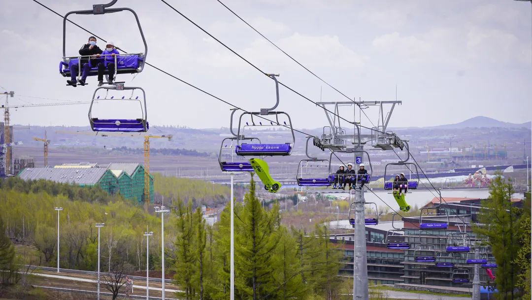 滑雪场开启夏季游,夏季开放的滑雪场