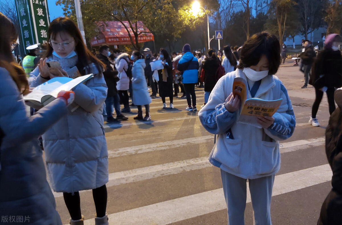 非全日制同等学力申硕研究生证书,同等学力申硕有哪些证书可以考取