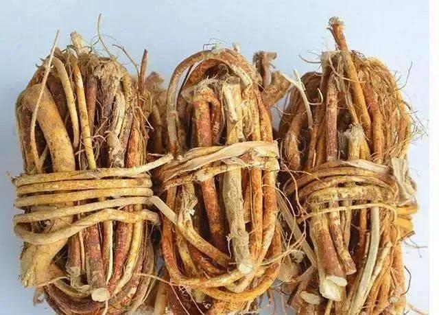 祛湿用五指毛桃根好还是桃好,五指毛桃和土茯苓