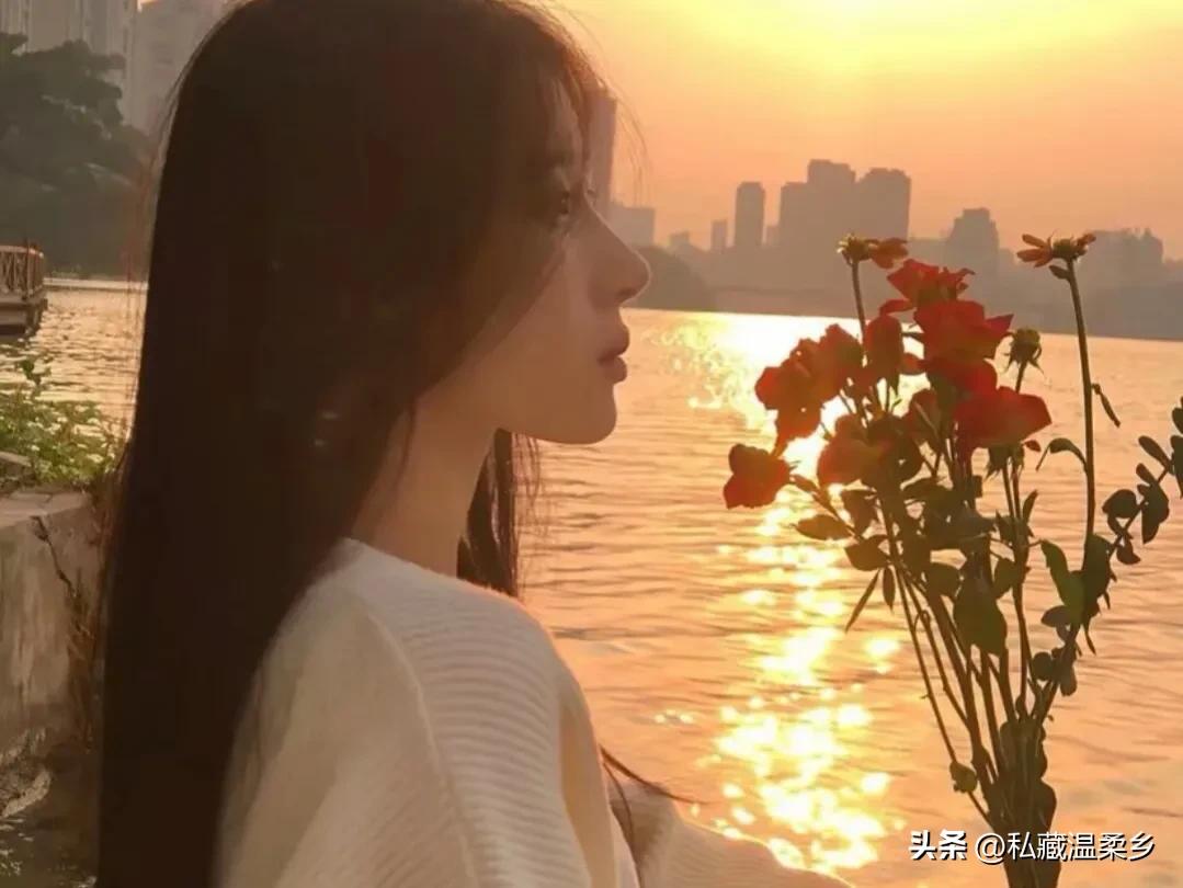 青梅竹马言情*恋虐**情深，白莲花恶毒女《陆先生，我不怪你薄情了》