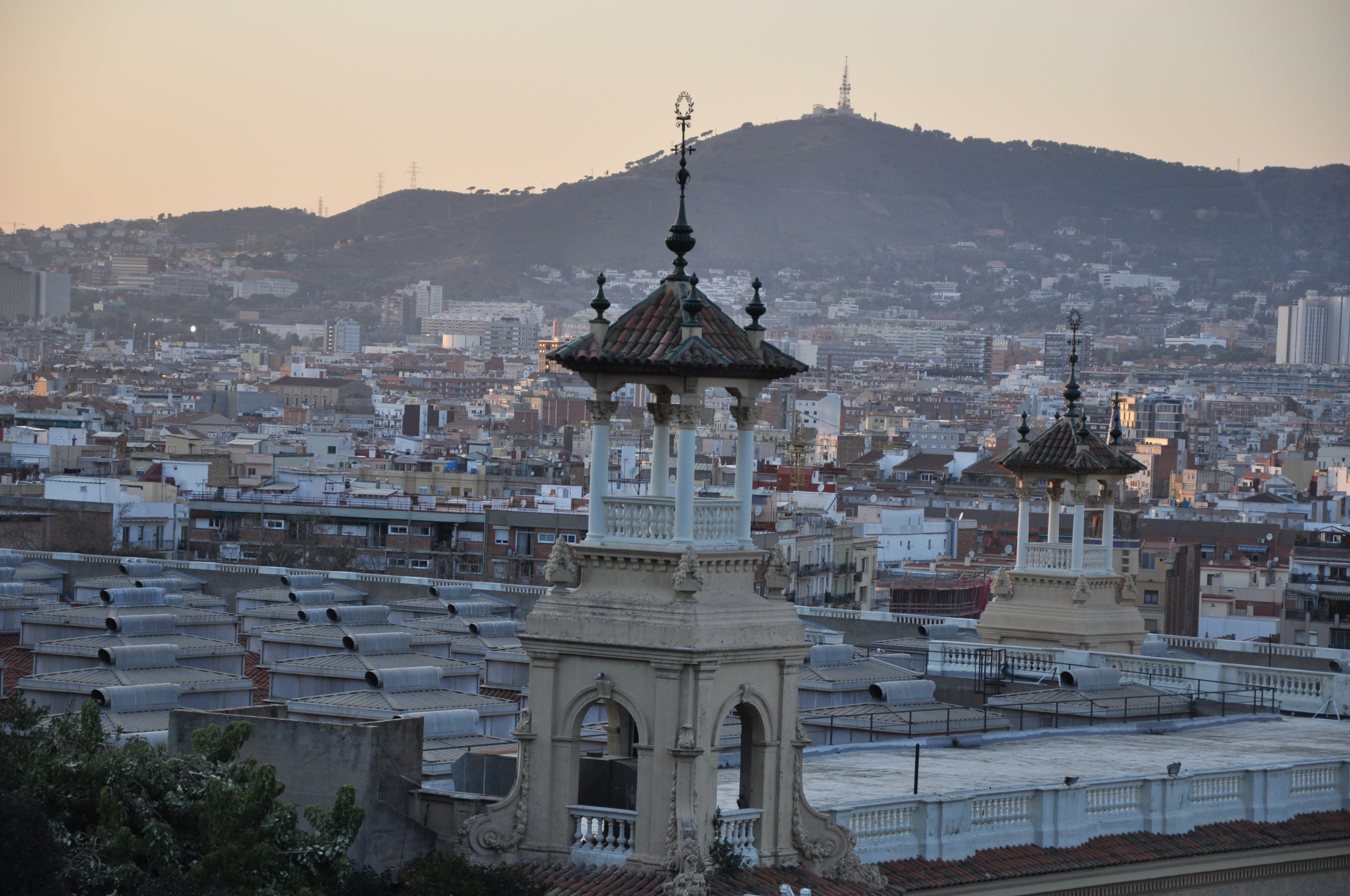 巴塞罗那圣家堂高迪,巴塞罗那高迪的作品