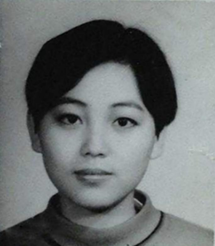 央视劳春燕履历,央视劳春燕和老公