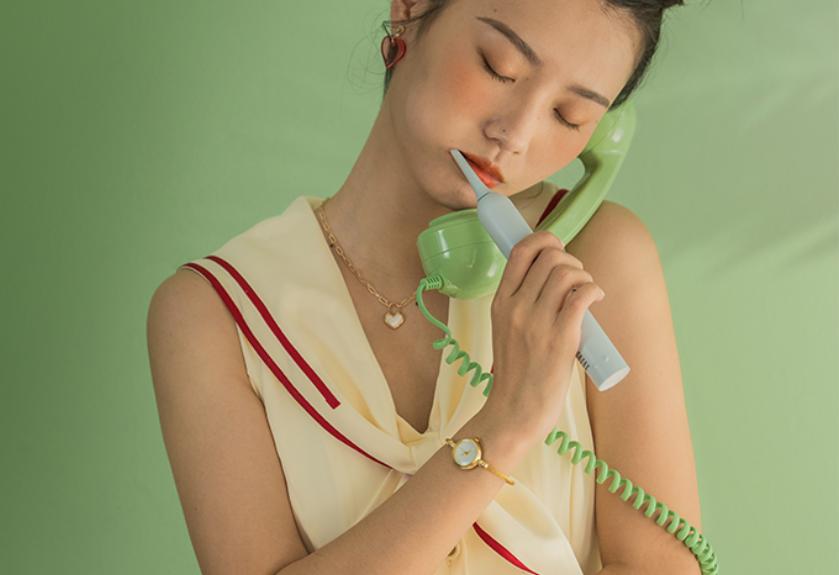 欧乐b电动牙刷和松下电动牙刷,小米电动牙刷和华为电动牙刷