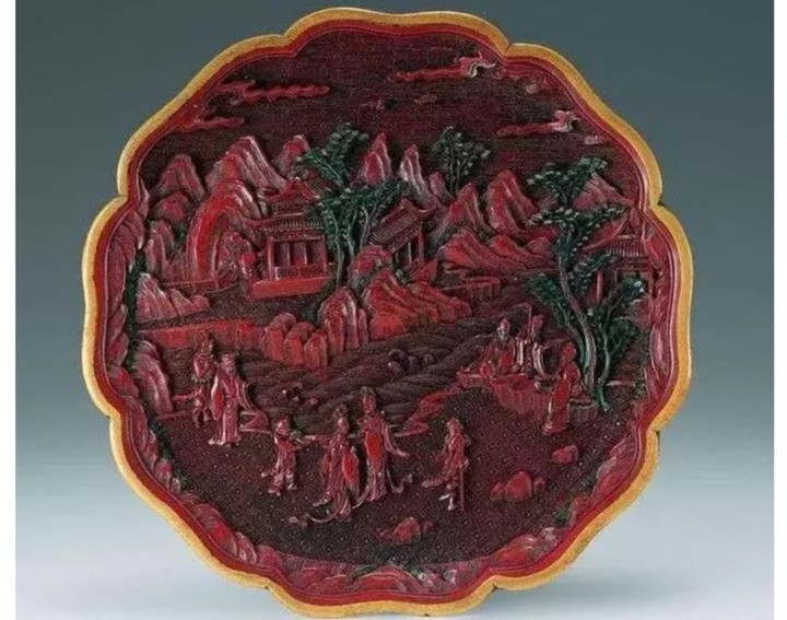 丹砂漆盘盛井水，冷浸半坼山樱花！浅析漆工艺发展，看漆意蕴之美