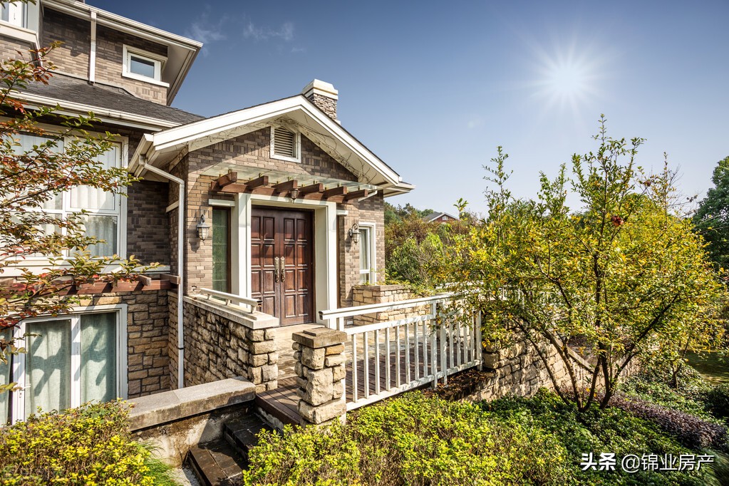 海南一楼带花园能买吗,现在海南的房子还值得买吗