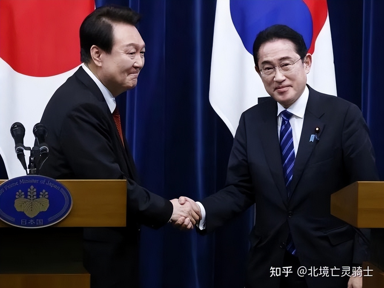 轮到美国坚决反对了，叫嚣将报复中国，日韩急了，派人访华见高层