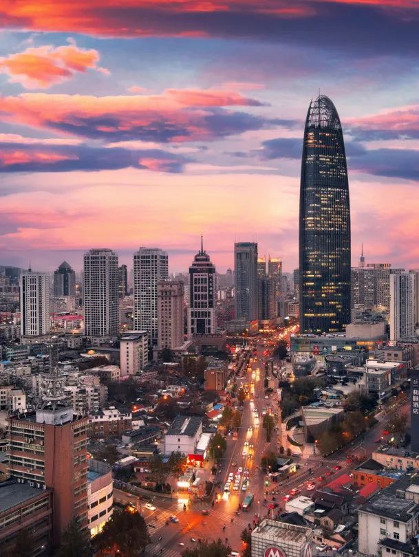 娴庡崡钀岃鏈堝瓙涓績鎺㈠簵,娴庡崡钀岃