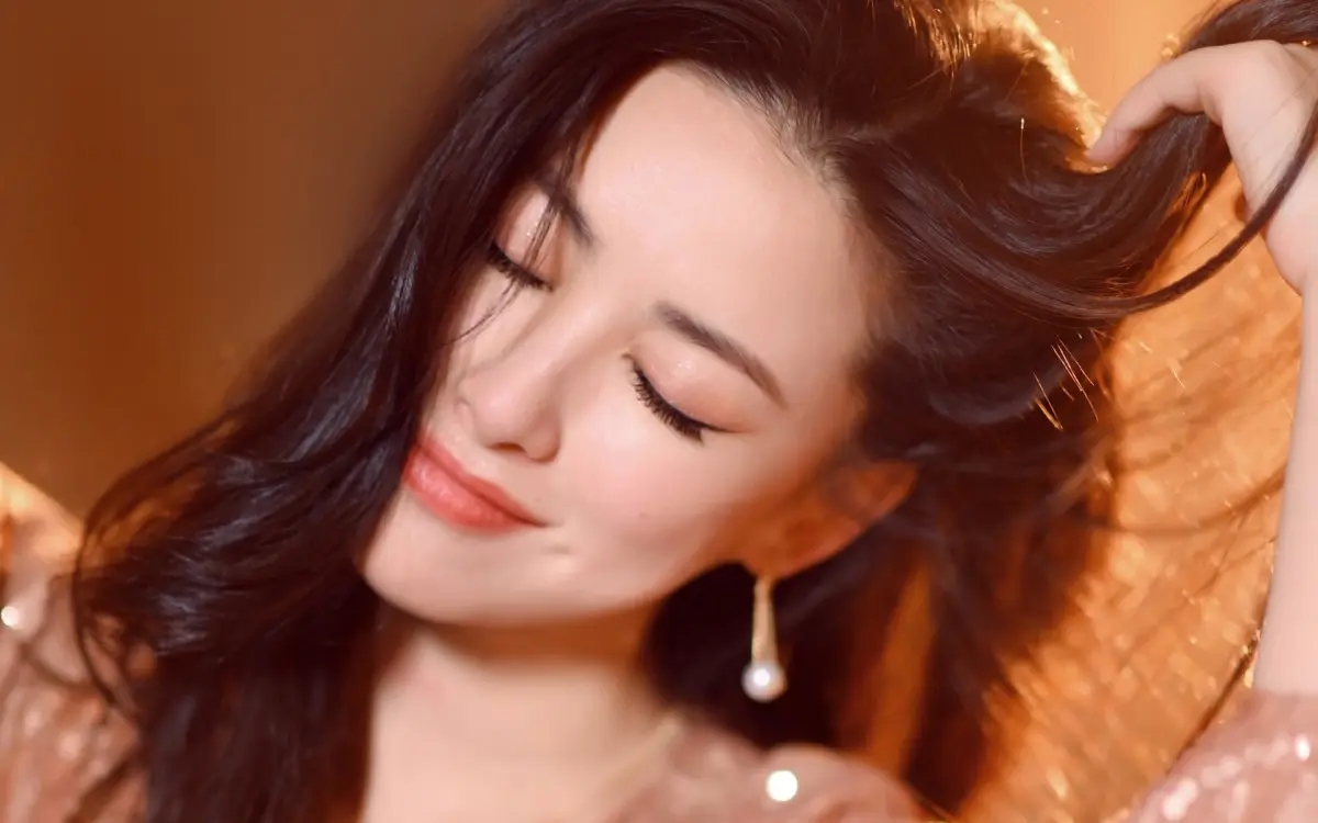 男神考上北大，他经过不懈努力，终于成了我们家司机