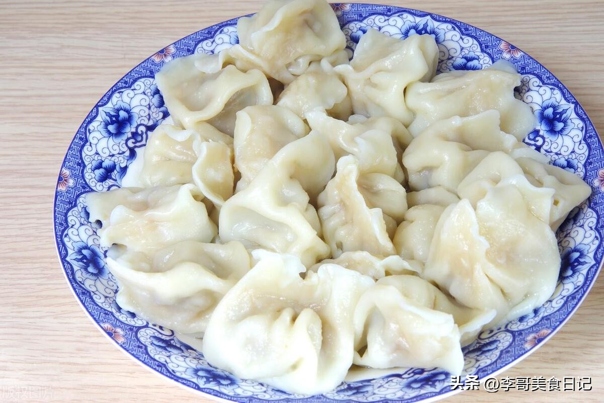 饺子包完怎么急冻,饺子包用不完怎么做好吃