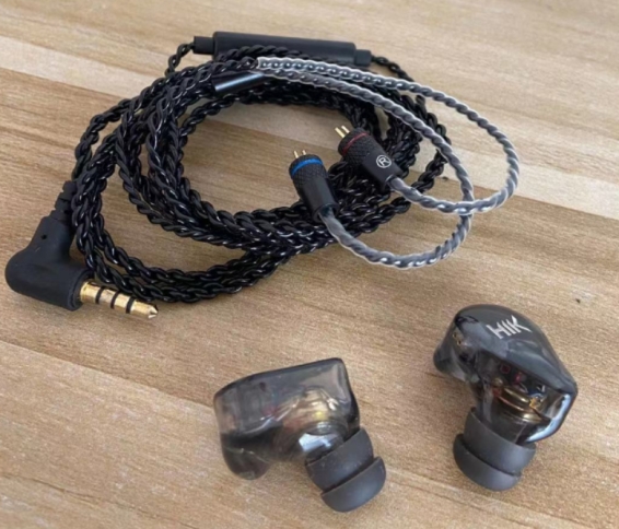 推荐几款超高音质有线耳机,耐用耐造的耳机