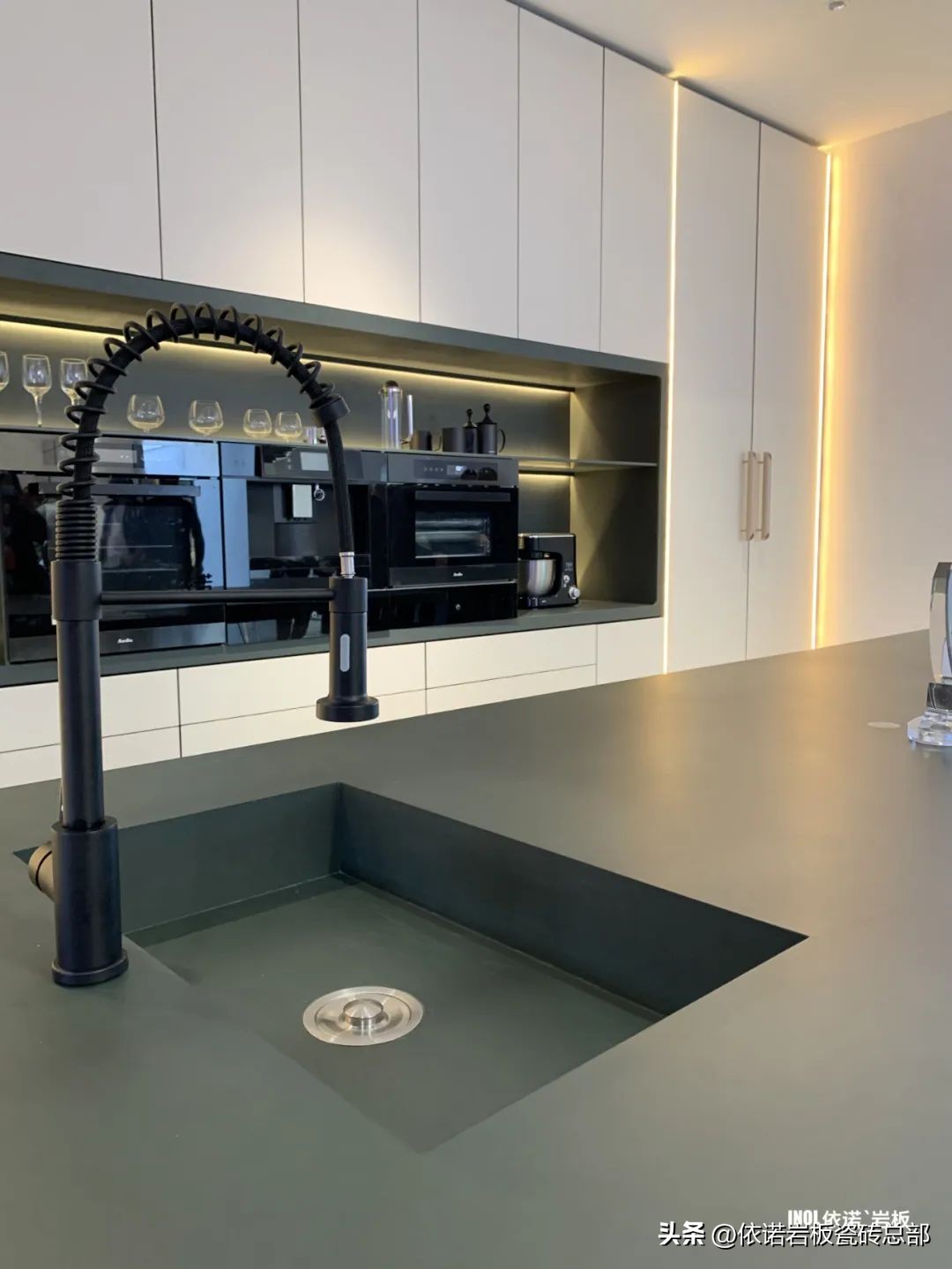 2023年流行什么花纹的岩板,2023什么岩板最结实