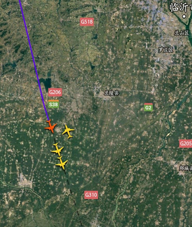 在9月15日10点07分，北京飞机飞往台北航班到达浙江台州上空，