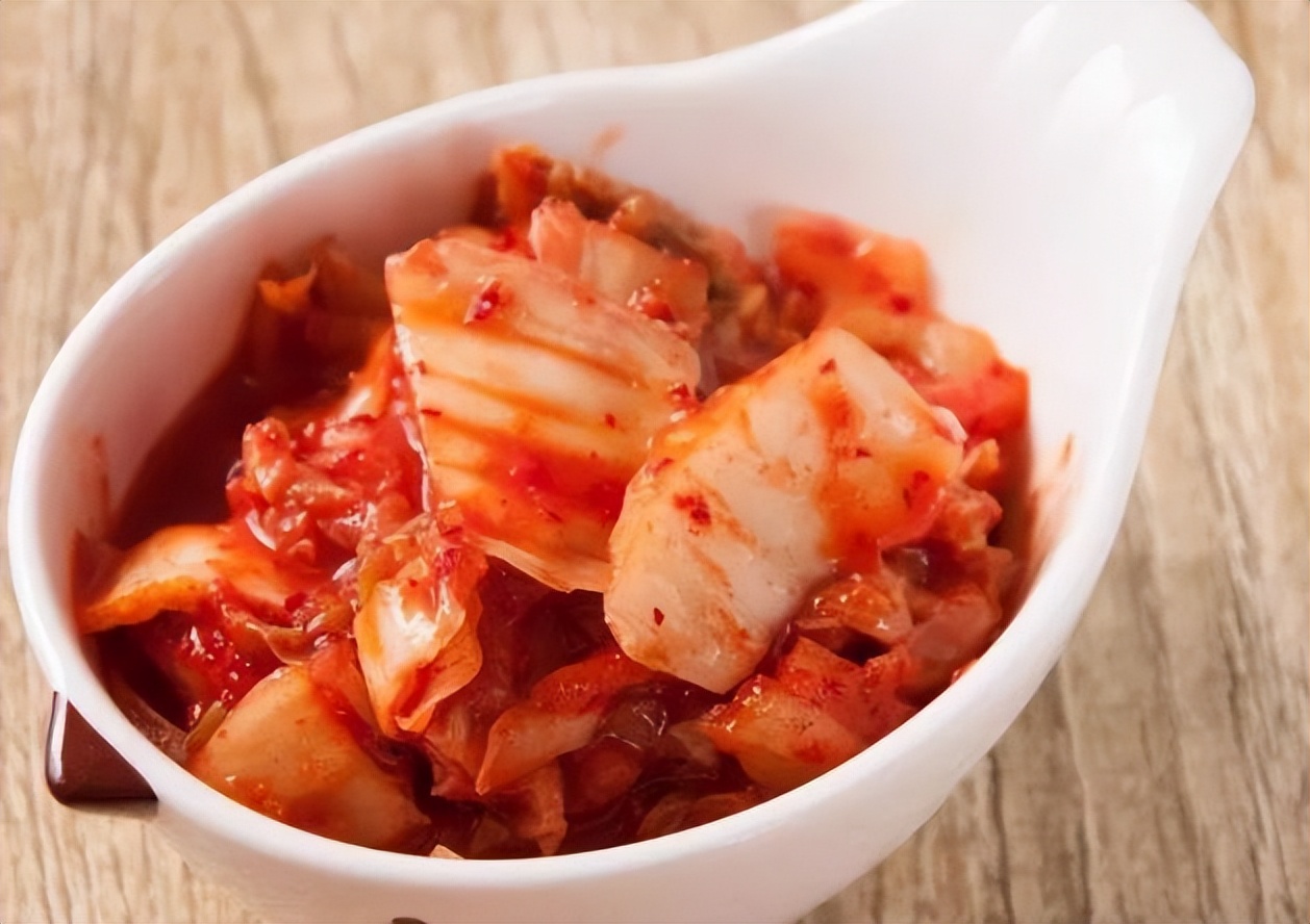 女性30岁后少吃这些东西,女性过了45岁后4种食物建议少吃